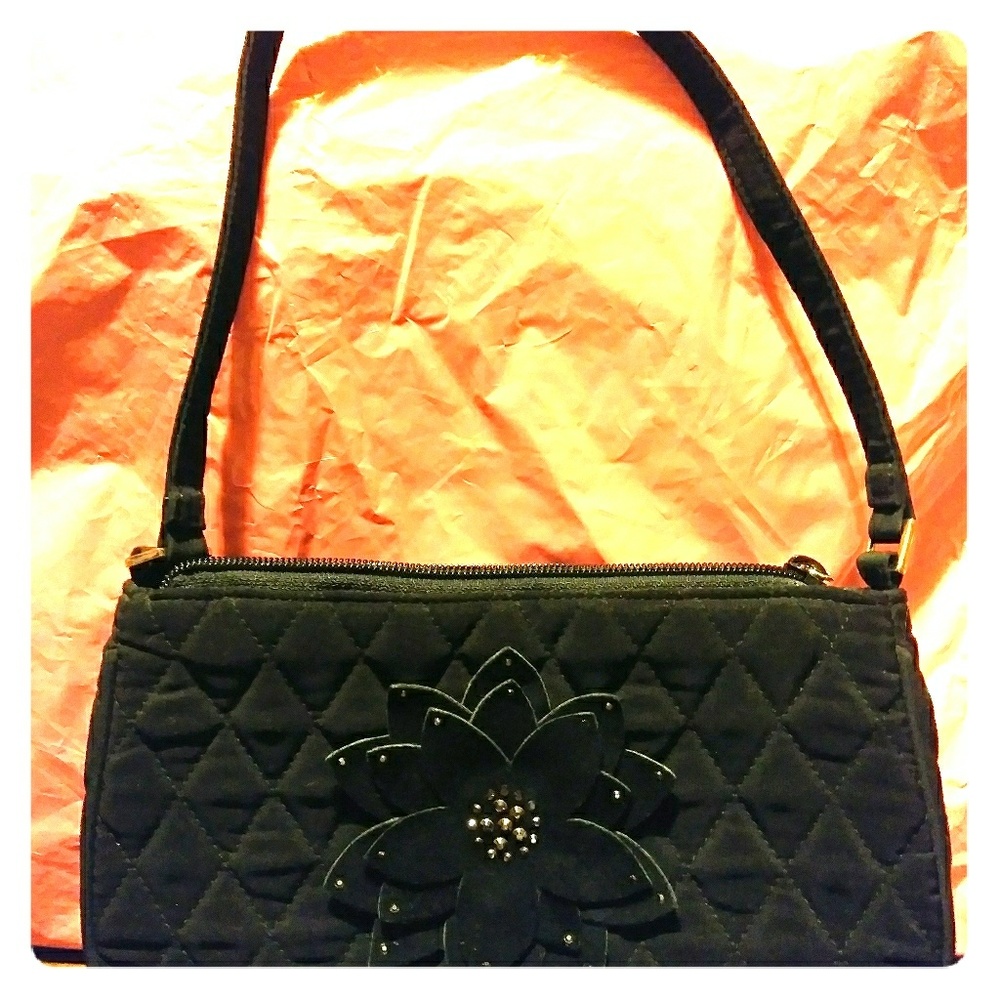 Vera Bradley Classic Black Gigi Baguette Purse